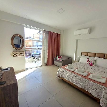 Bella Luxury Suite II Paralía 外观 照片