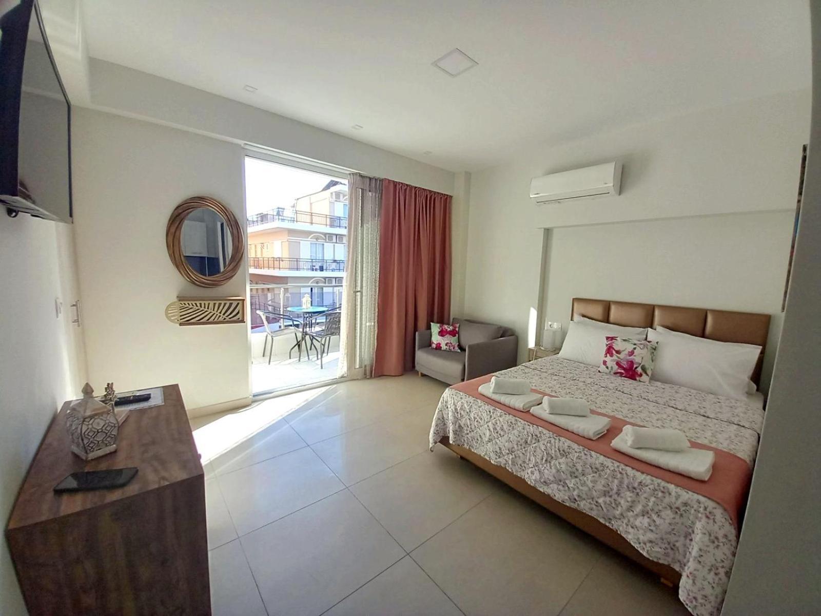 Bella Luxury Suite II Paralía 外观 照片